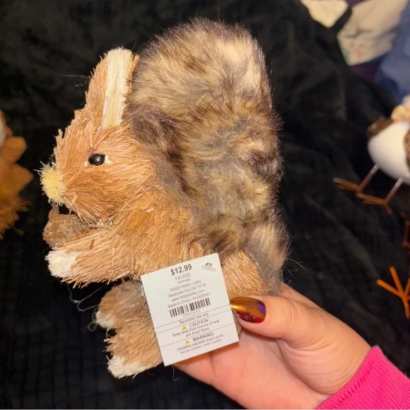 Straw Animal Decor - Set of 4 Animals - Picture 15 of 15